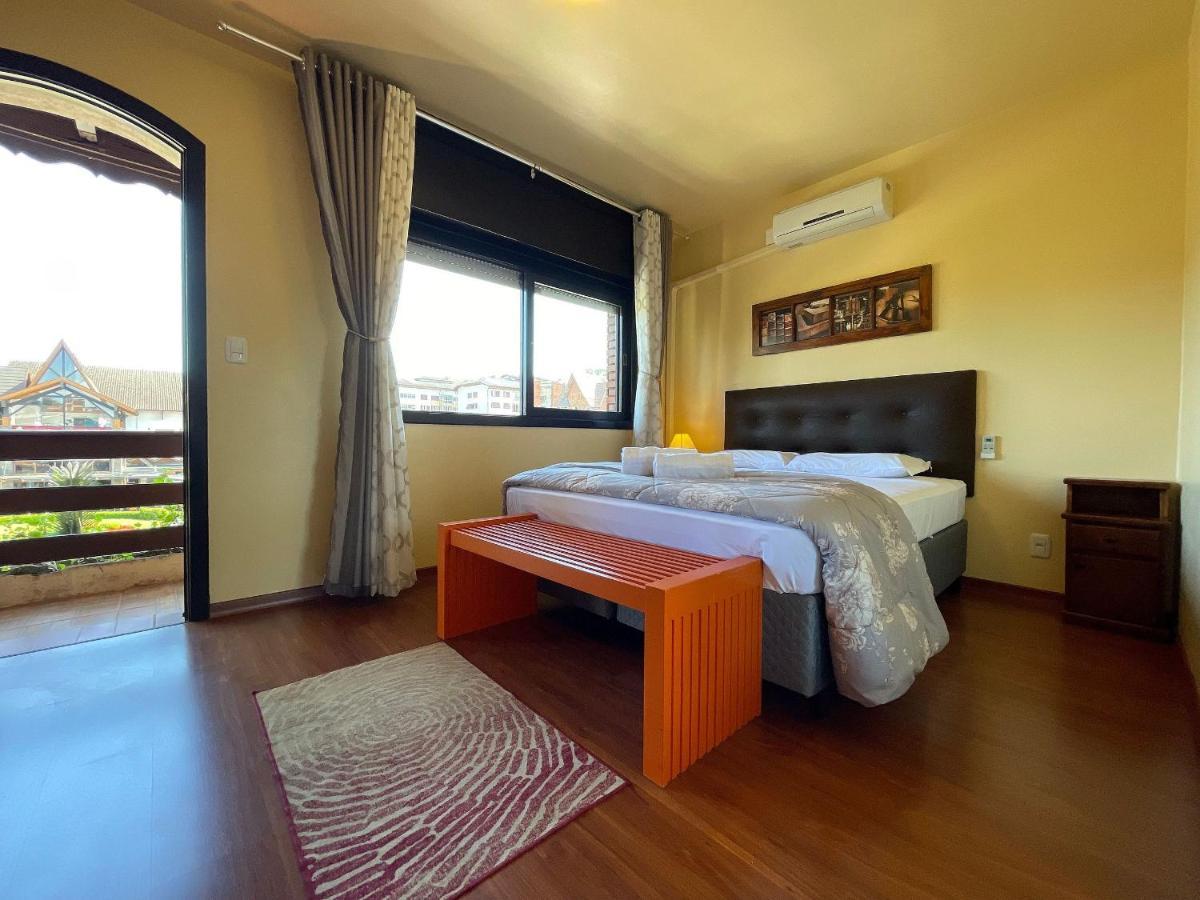 Apartamento Oppitz - No Coracao De Gramado Junto Da Rua Coberta Apartamento Exterior foto