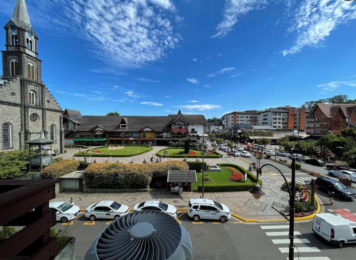 Apartamento Oppitz - No Coracao De Gramado Junto Da Rua Coberta Apartamento Exterior foto
